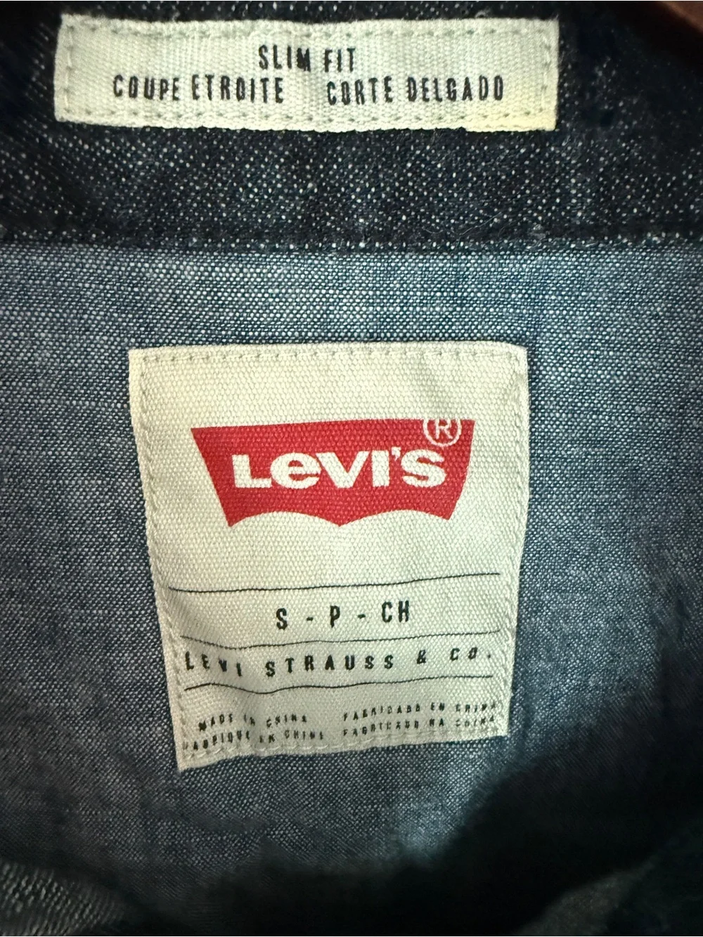 Levis slim cut